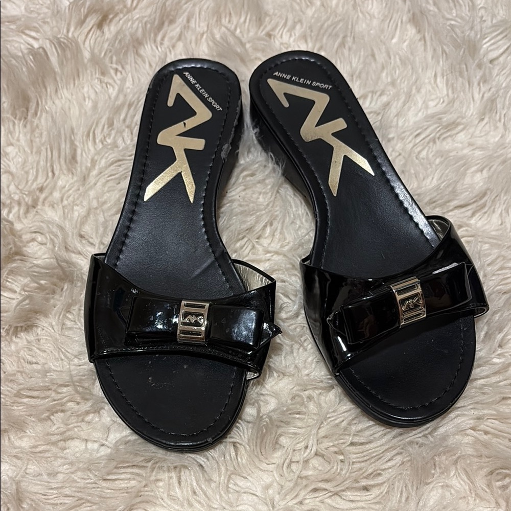 Anne Klein Black Patent Bow Sandals